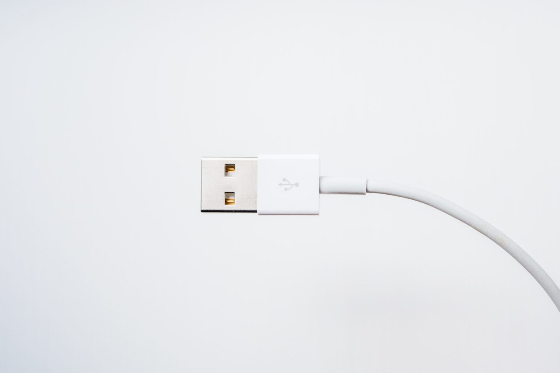 良コスパ 4つのusb充電式暖房器具で寒さ対策 車中泊やキャンプも安全快適に ぱらふぁむキャンプ 良コスパ 4つのusb充電式暖房器具で寒さ対策 車中泊やキャンプも安全快適に ぱらふぁむキャンプ