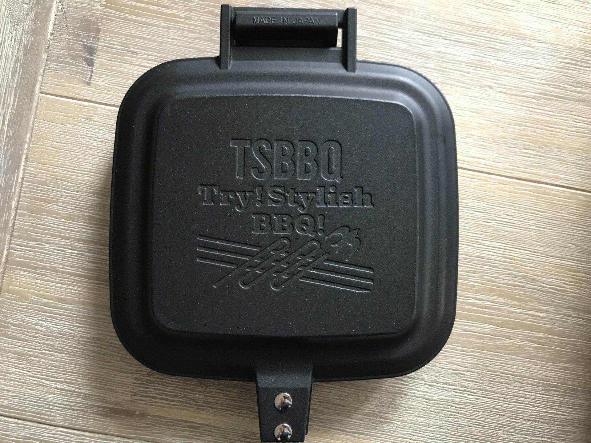 TSBBQのホットサンドメーカ－　ロゴ